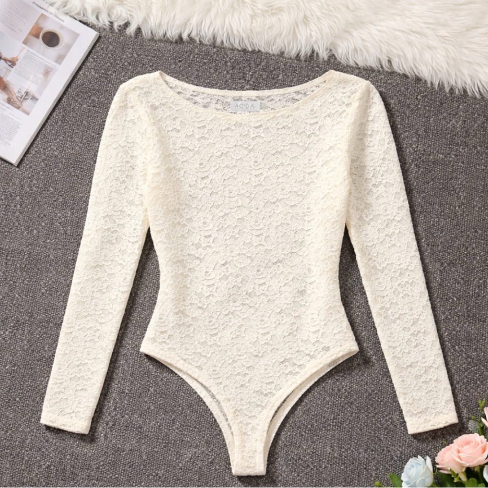 Chic Lace Cream Bodysuit